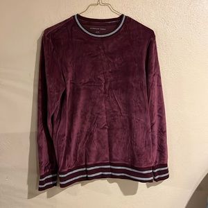 American Eagle long-sleeve shirt